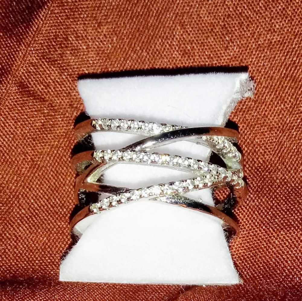 Cocktail Ring (NWOT)